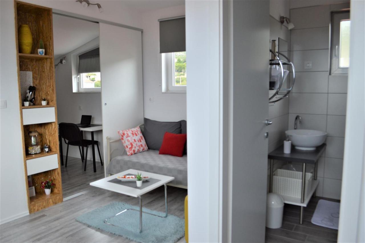 Apartman Luka Каштела Экстерьер фото