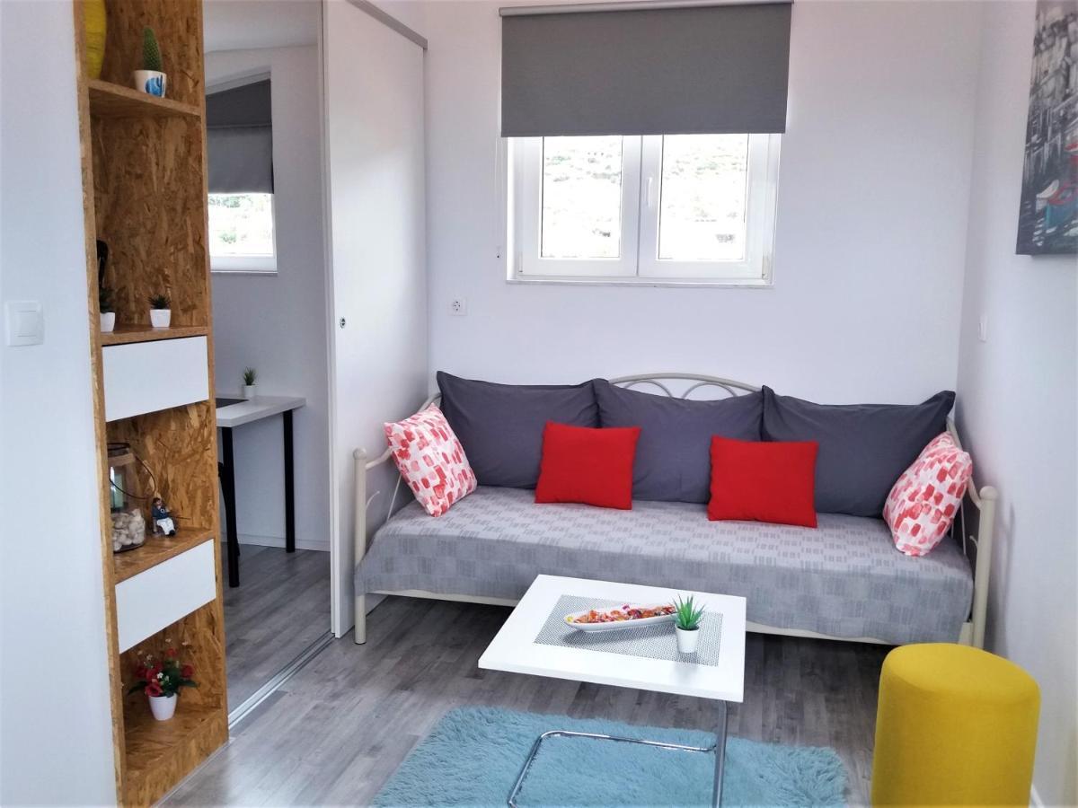 Apartman Luka Каштела Экстерьер фото