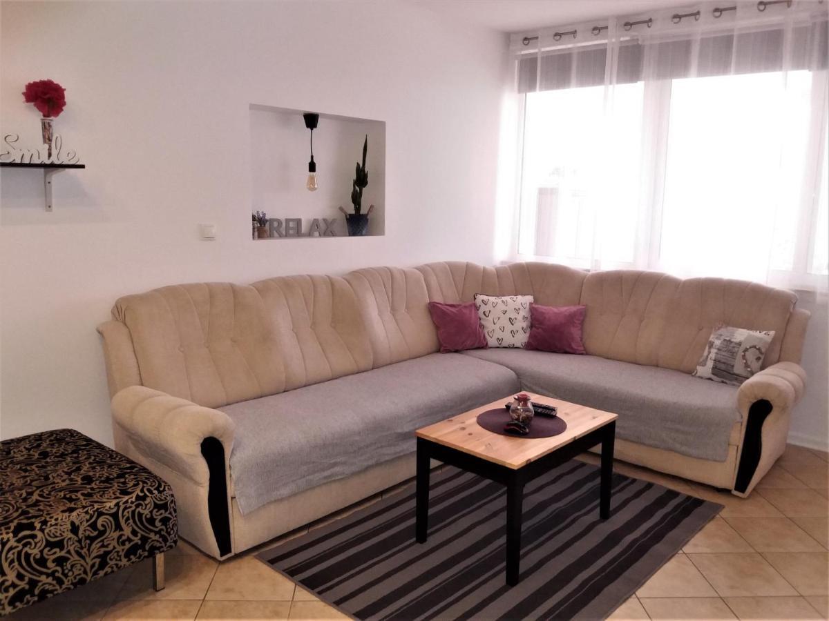 Apartman Luka Каштела Экстерьер фото